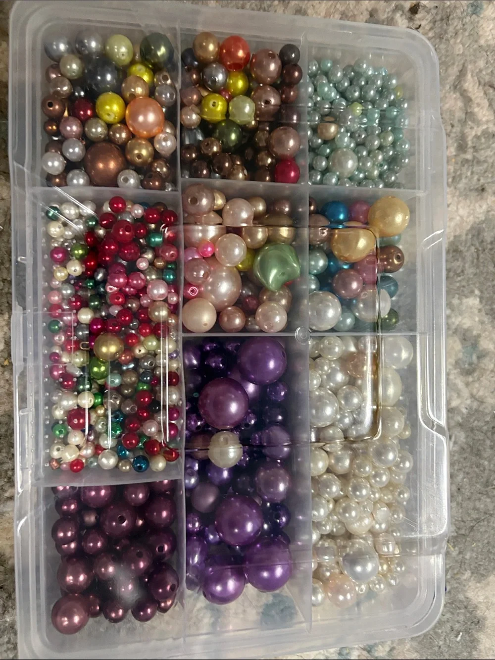 Color peal beads with case